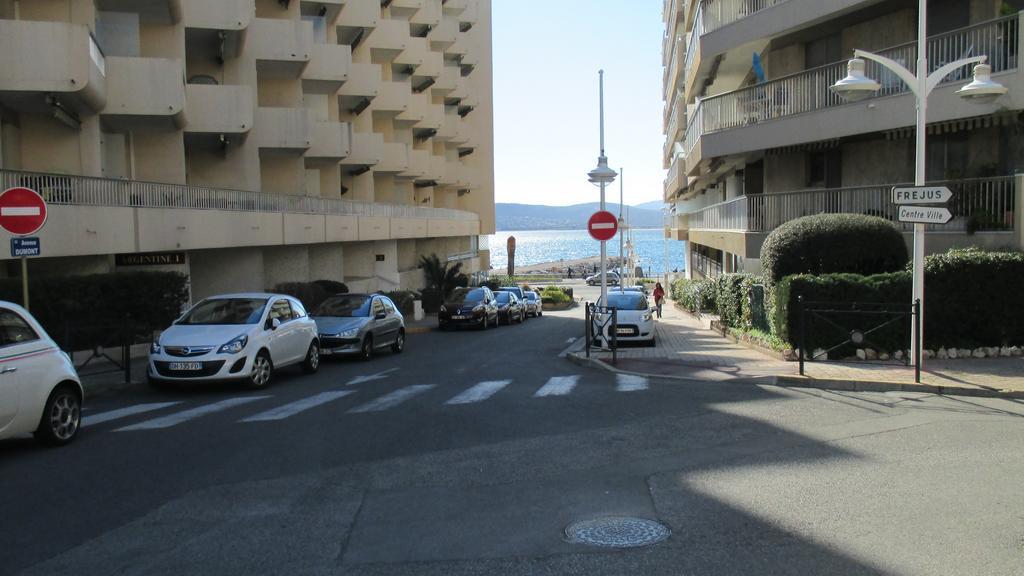 Promenade Des Bains